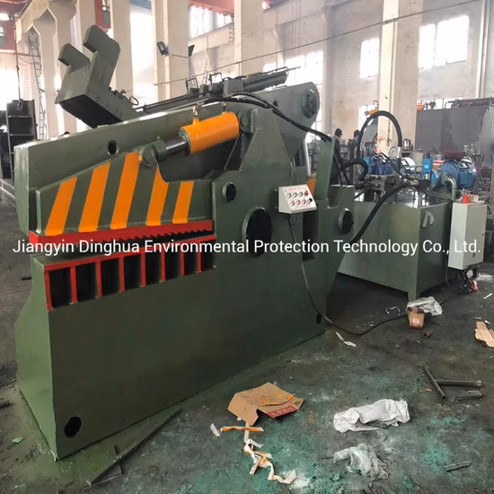 Cesoia idraulica multifunzione per rottami metallici a coccodrillo facile da usare